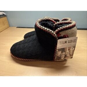 Womens Muk Luk Slippers NWT M 7-8 Black : Red